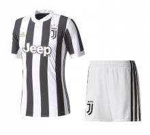 Футбольная форма ФК Ювентус Adidas 17-18 Футбольная форма ФК Ювентус Adidas 17-18