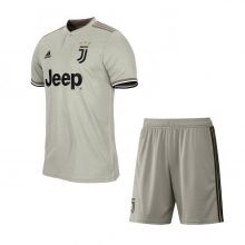 Форма ФК Ювентус Adidas 18-19 гостевая Форма ФК Ювентус Adidas 18-19 гостевая