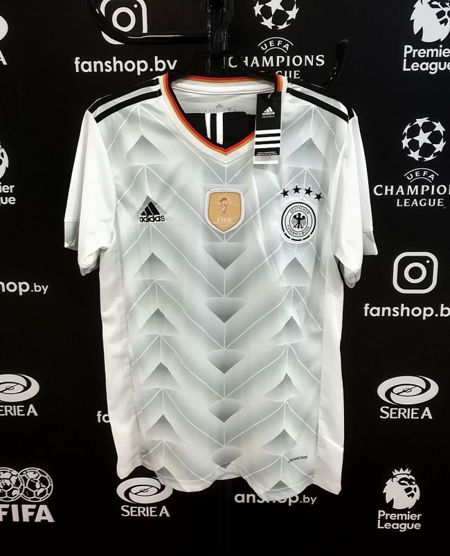 Футбольная форма сборной Германии 2017 (распродажа)