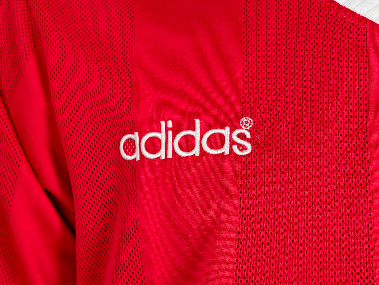 Ретро-форма ФК Ливерпуль 1996 (майка)