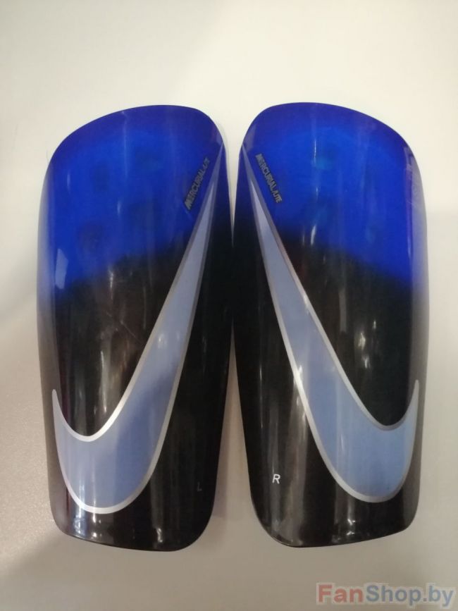 Щитки футбольные Nike Mercurial синие