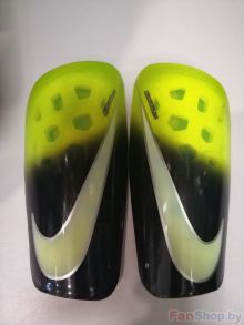 Щитки футбольные Nike Mercurial зеленые
