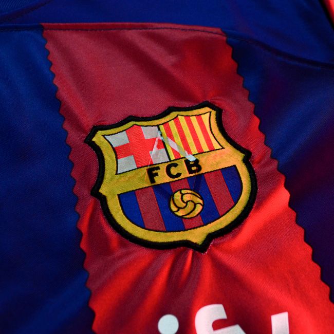 Футбольная форма реплика ФК Барселона 23-24 домашняя