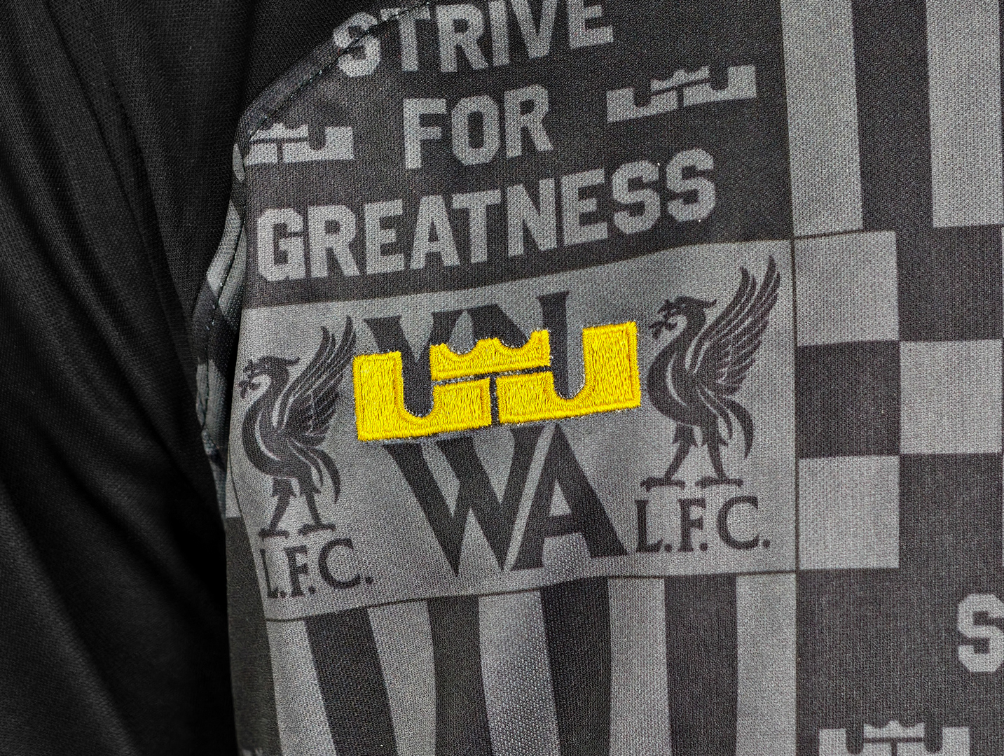 Фанатская Ливерпуль майка Леброн Джеймс