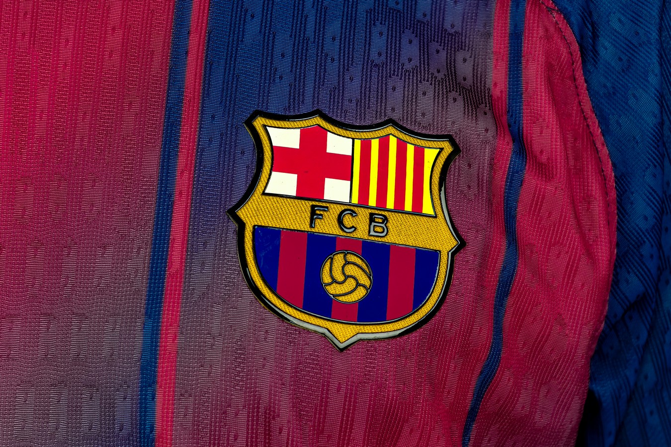 Authentic Барселона 25/26 майка футбольная домашняя