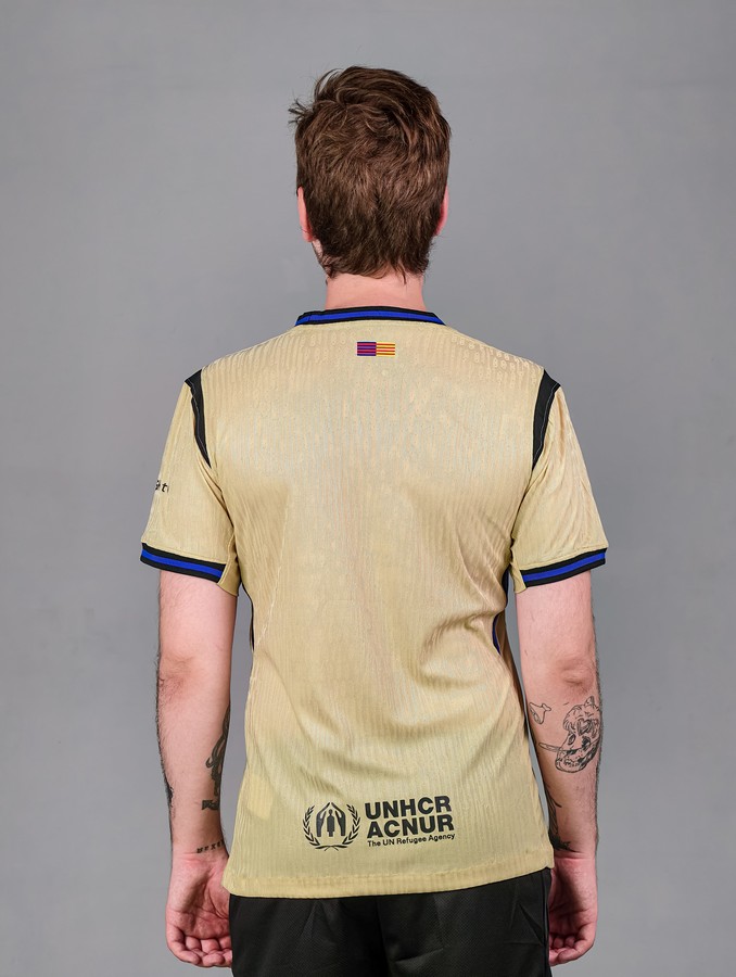 Authentic Барселона 25/26 майка футбольная гостевая