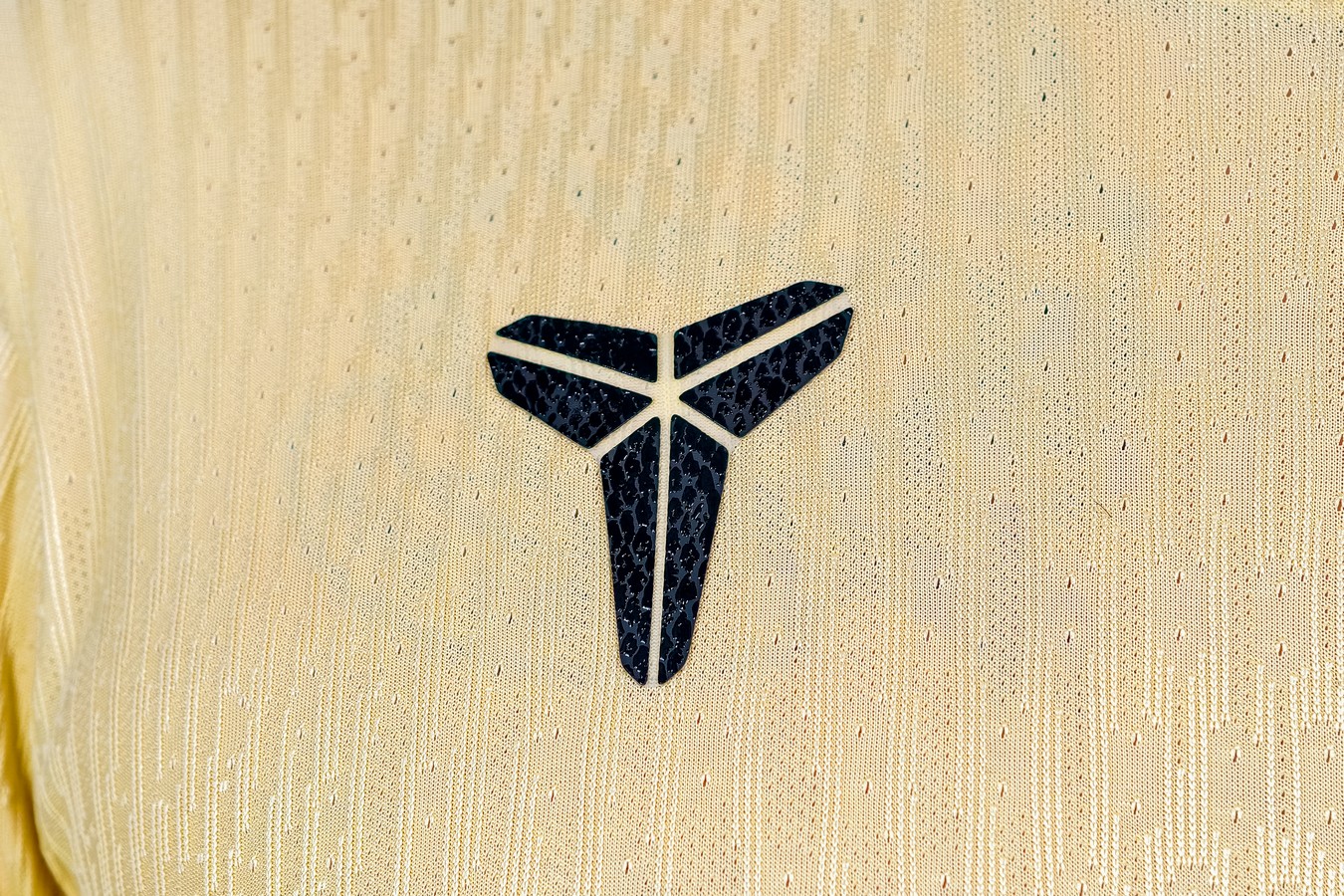 Authentic Барселона 25/26 майка футбольная гостевая