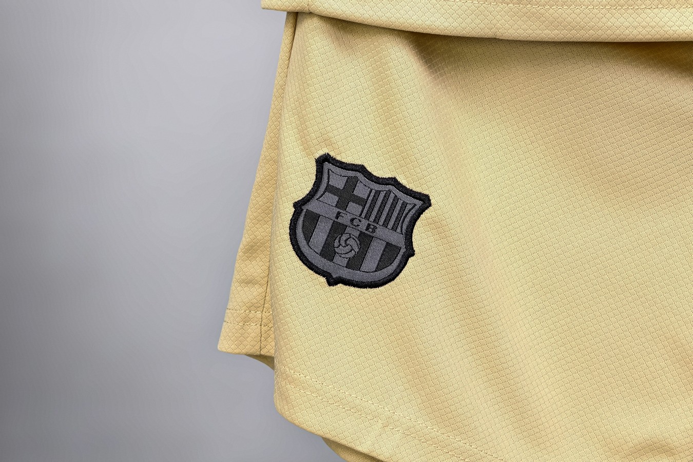 Econom детская Барселона 25/26 футбольная форма гостевая