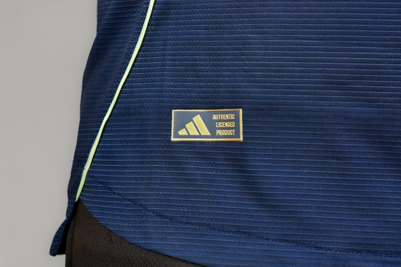 Authentic Реал Мадрид 25/26 майка футбольная гостевая