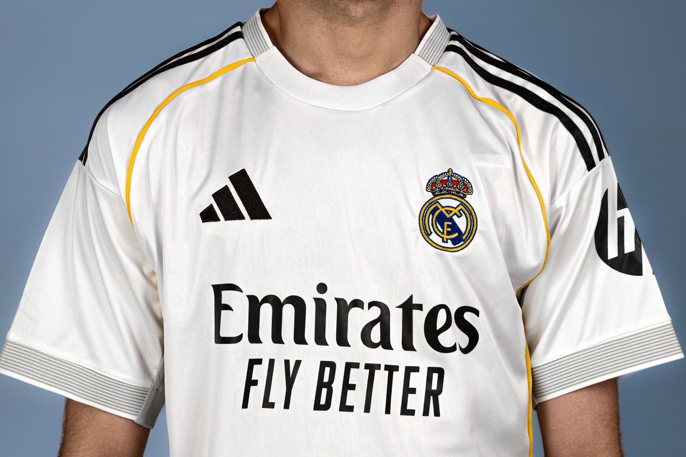 Basic Реал Мадрид 25/26 форма футбольная домашняя