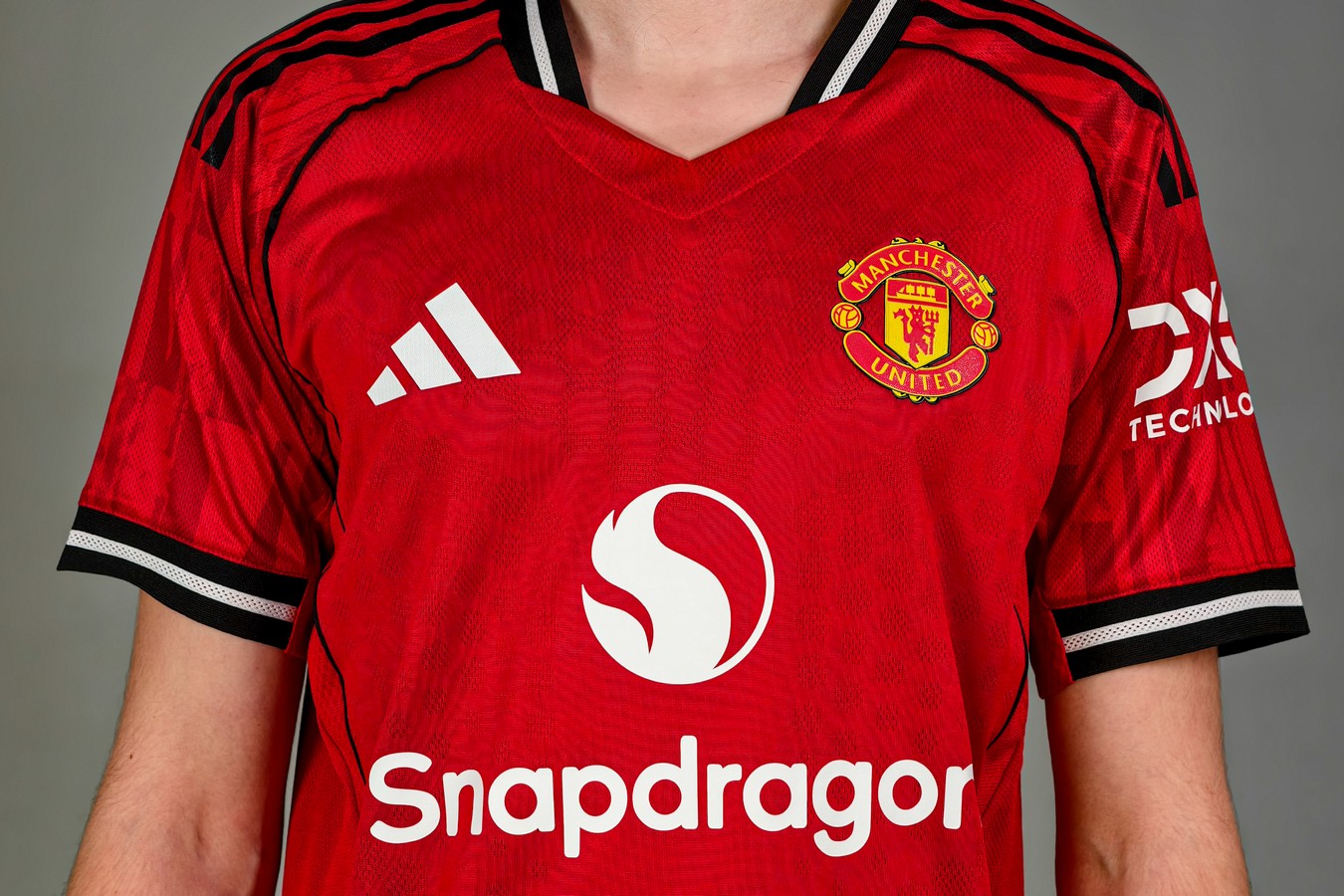 Authentic Манчестер Юнайтед 25/26 майка футбольная домашняя