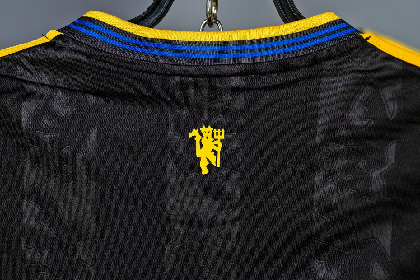 Basic детская Манчестер Юнайтед 25/26 футбольная форма резервная