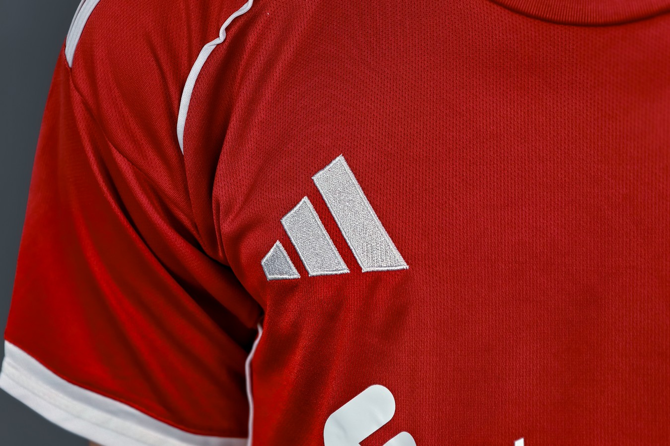 Basic Ливерпуль 25/26 форма футбольная домашняя