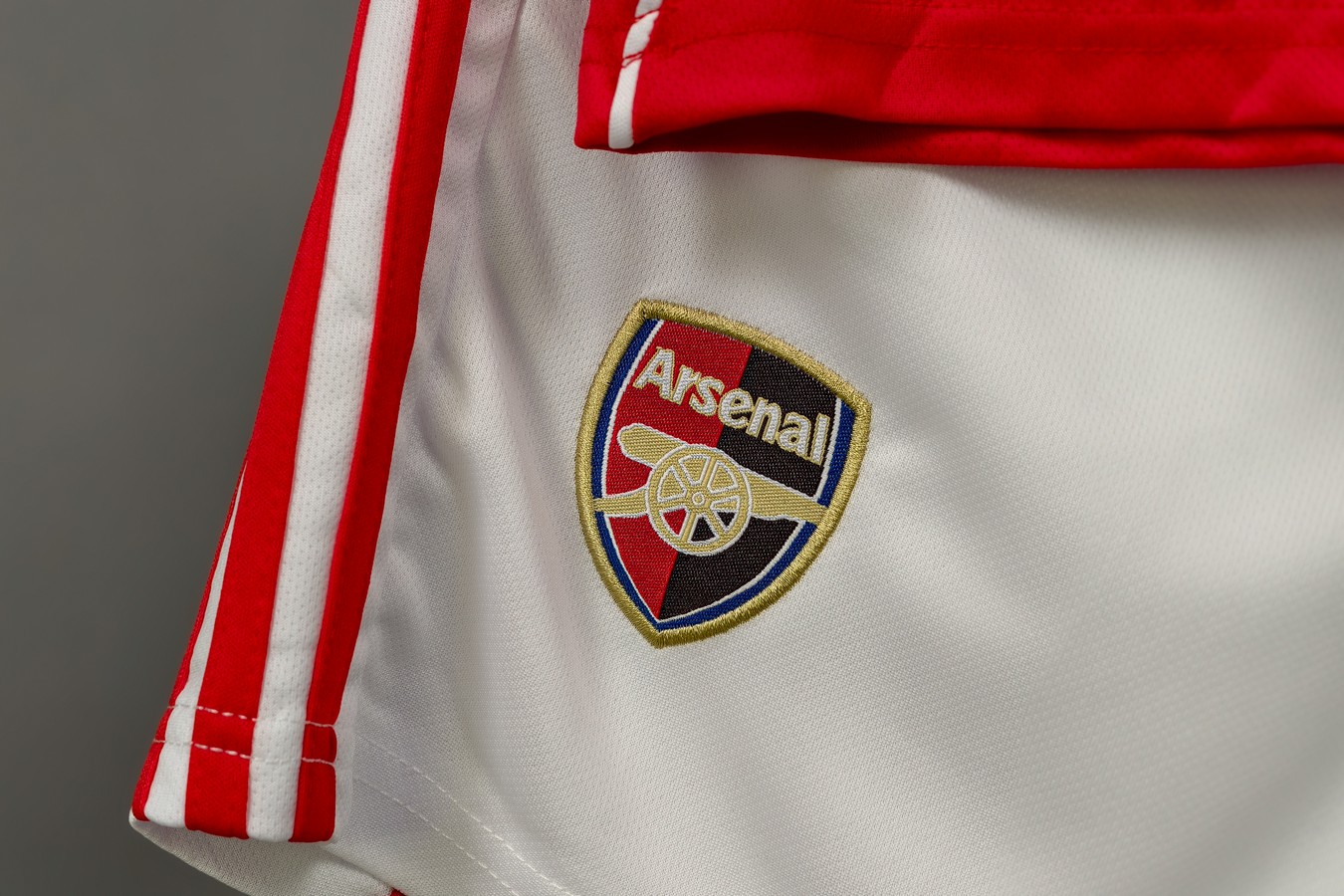 Econom детская Арсенал 25/26 футбольная форма домашняя