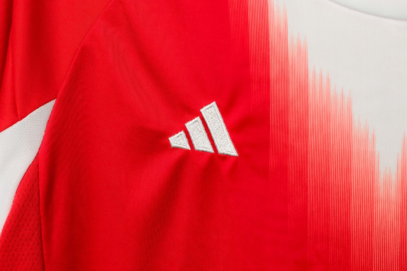 Basic детская Бавария 25/26 футбольная форма домашняя