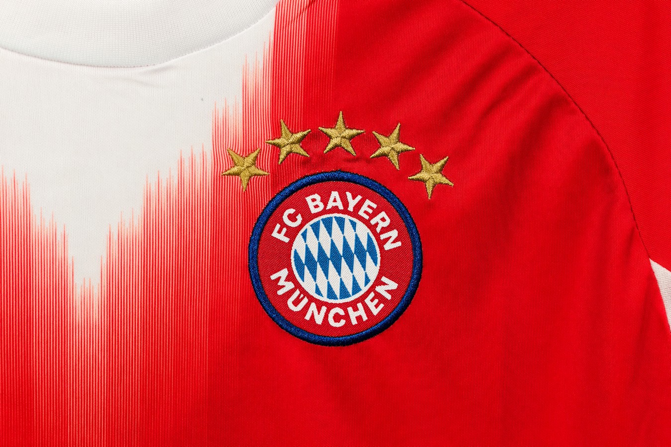 Basic детская Бавария 25/26 футбольная форма домашняя