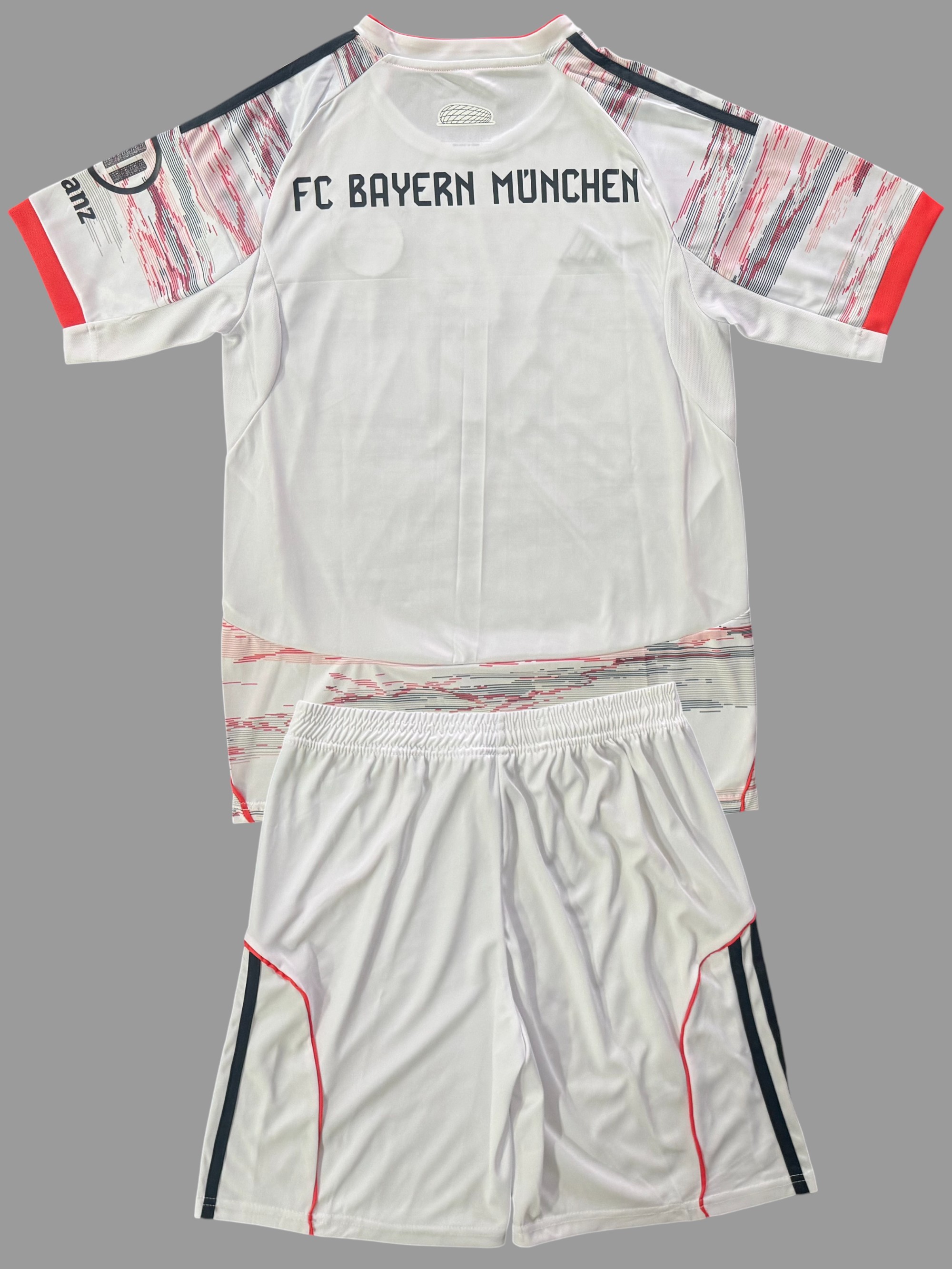 Basic Бавария 25/26 форма футбольная гостевая