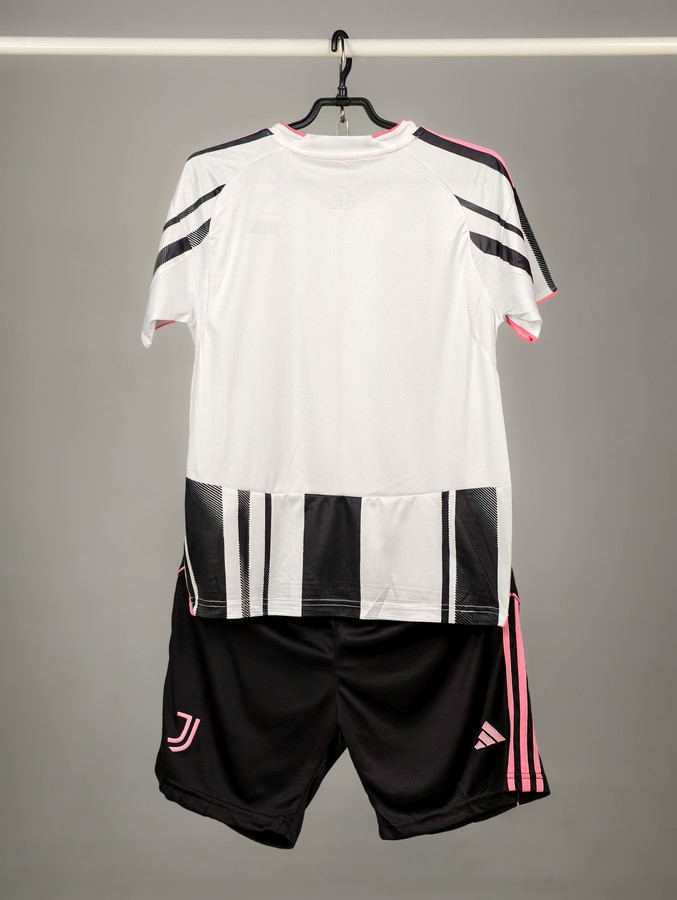 Basic детская Ювентус 25/26 форма футбольная домашняя