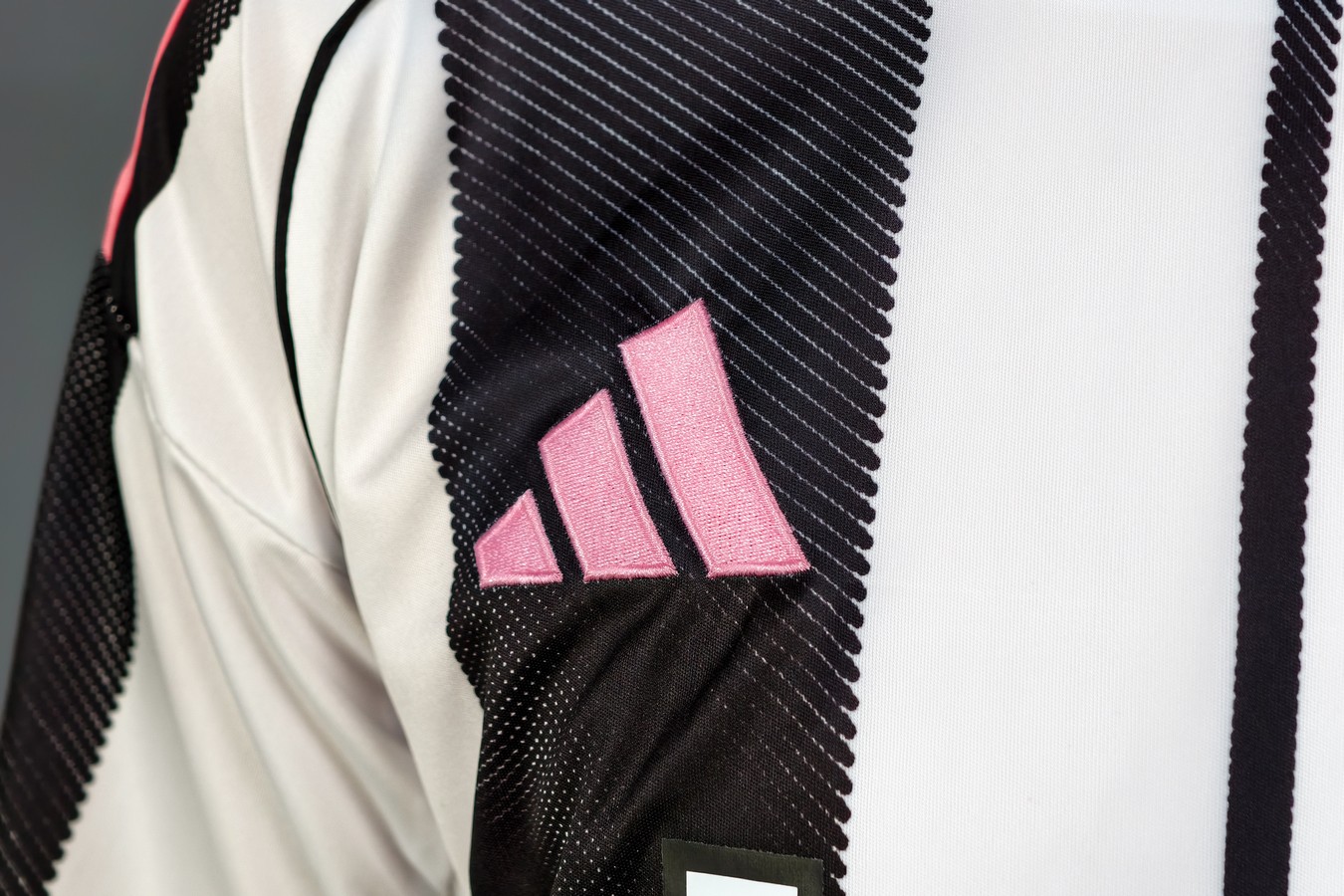 Basic Ювентус 25/26 форма футбольная домашняя