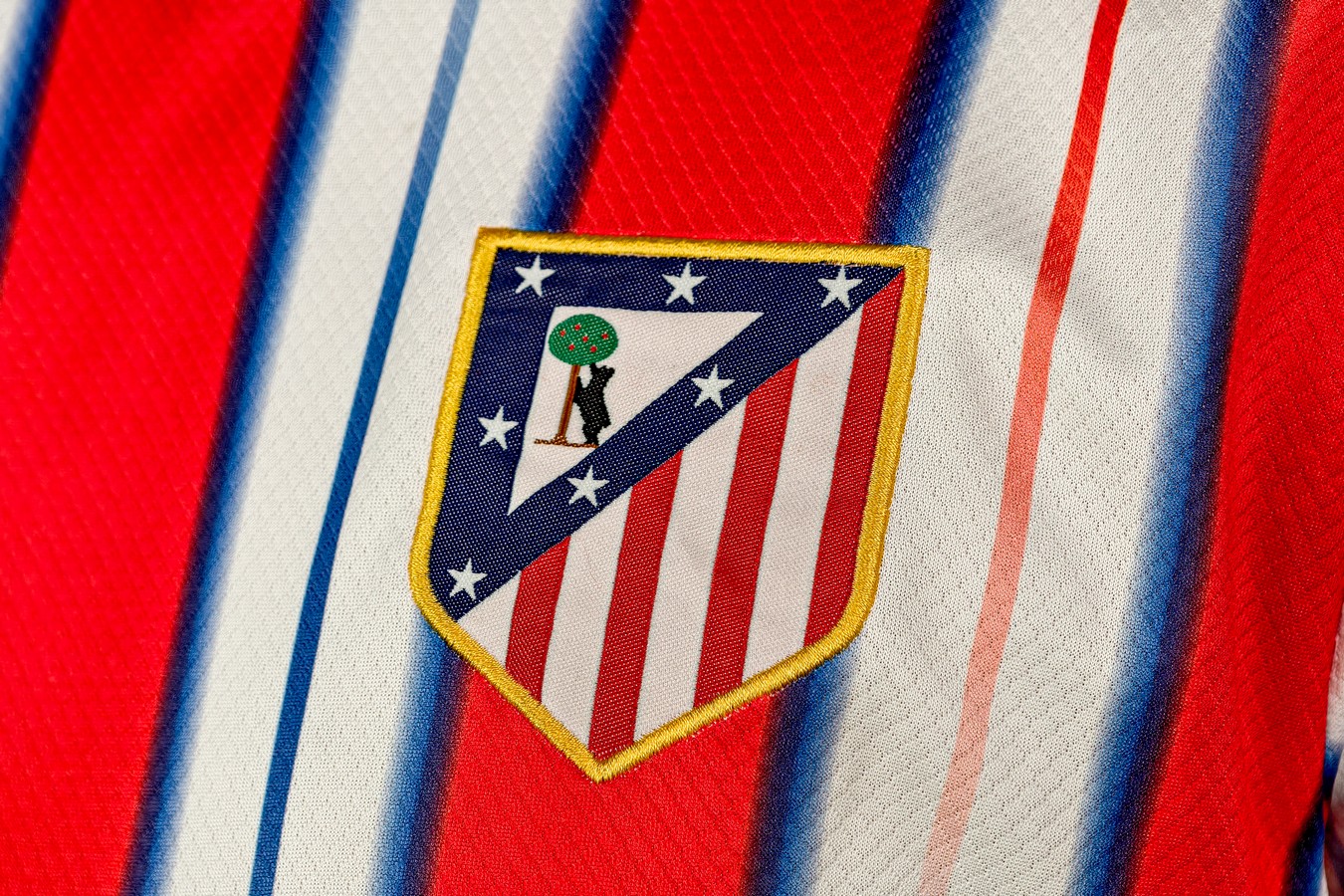 Basic Атлетико Мадрид 25/26 футбольная форма домашняя