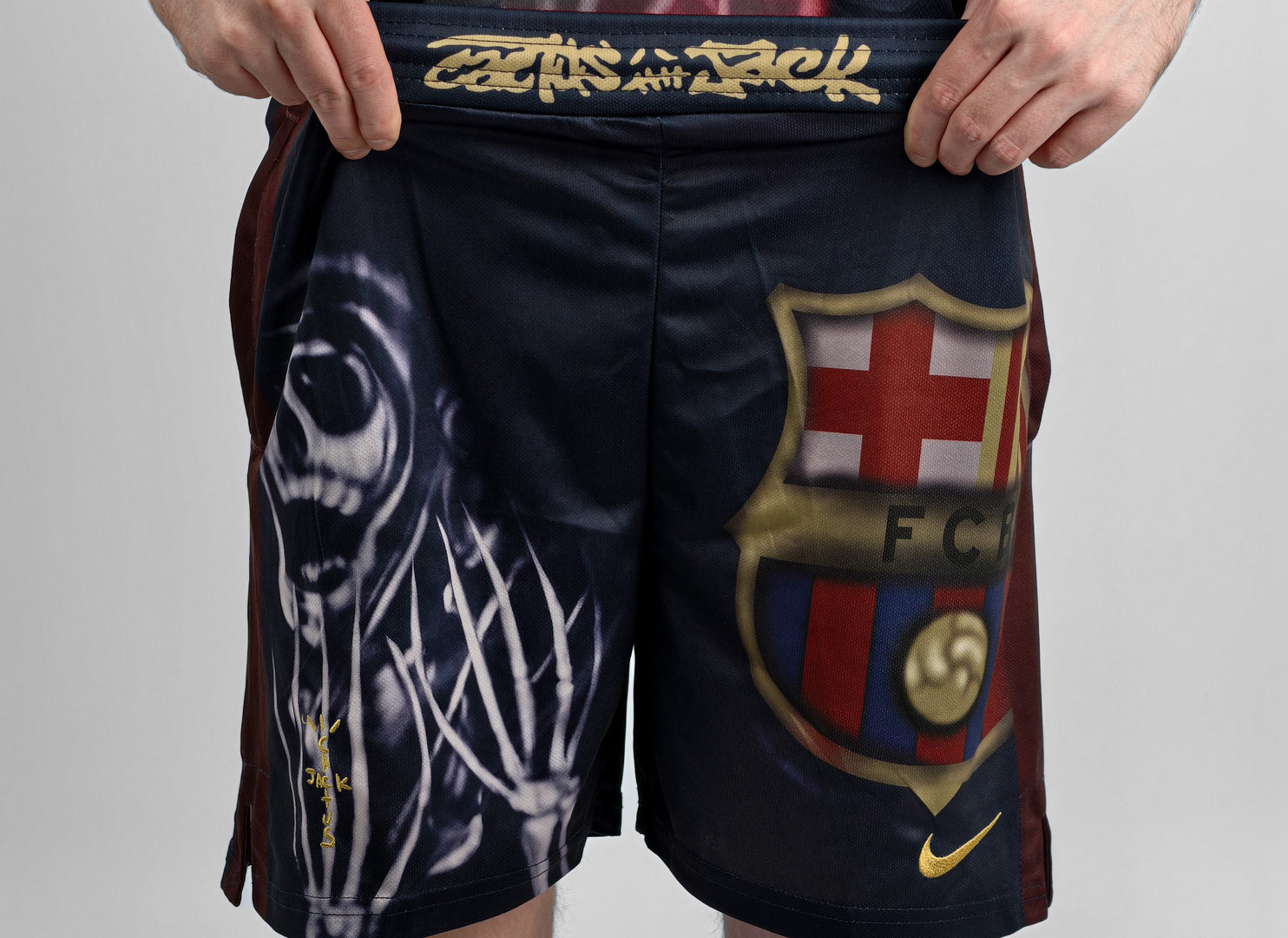 Фанатские Барселона шорты футбольные Cactus Jack Skeleton 