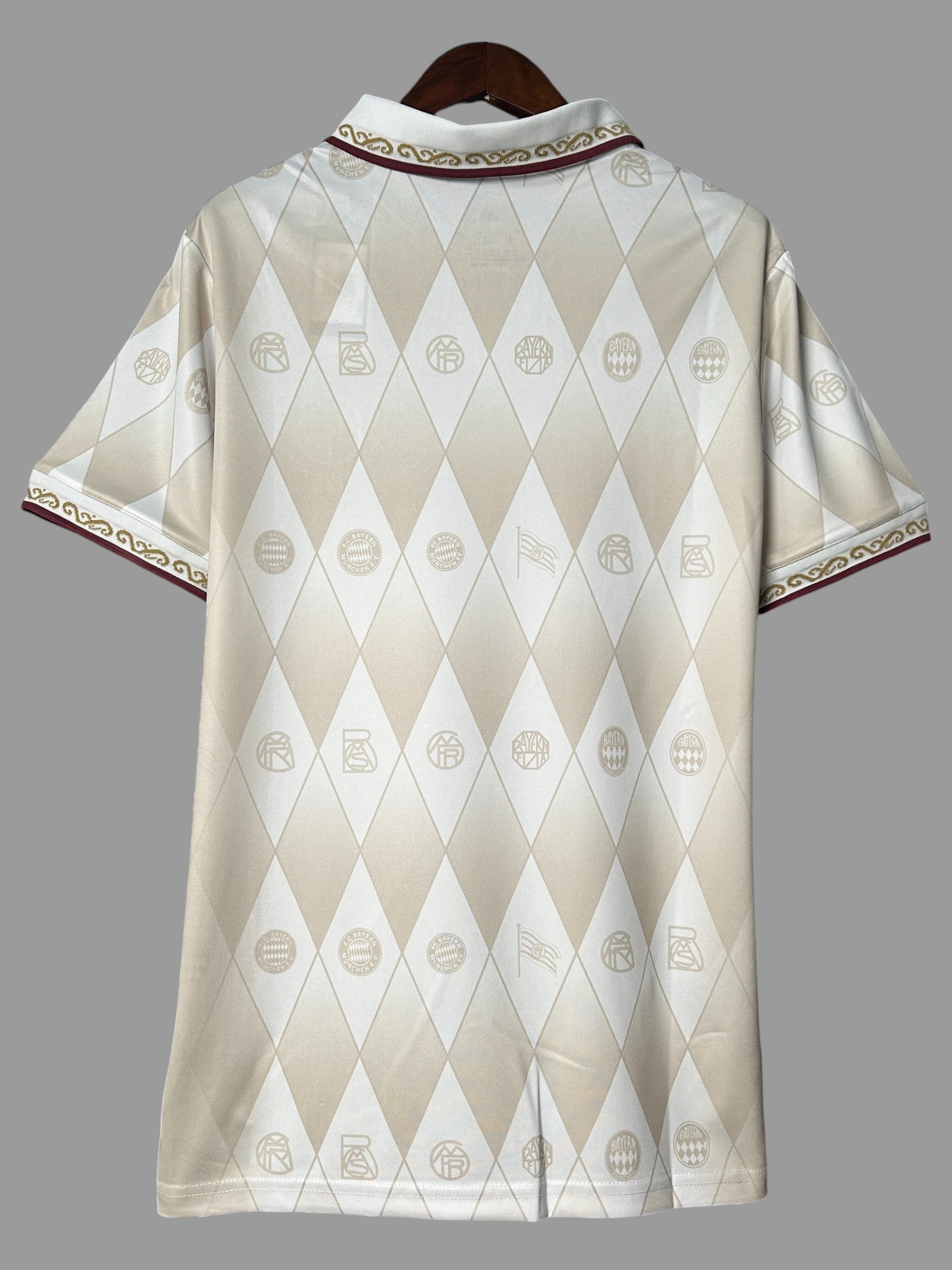 Фанатская Бавария майка футбольная юбилейная