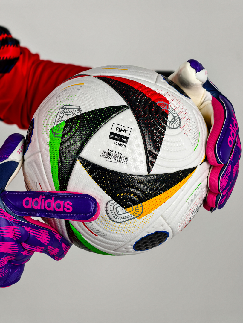 Футбольный мяч Adidas Euro 2024 Finale белый