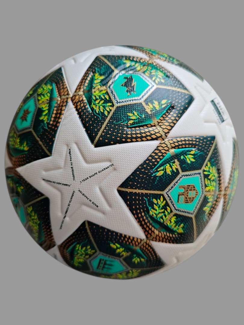 Футбольный мяч Adidas финал ЛЧ 24-25